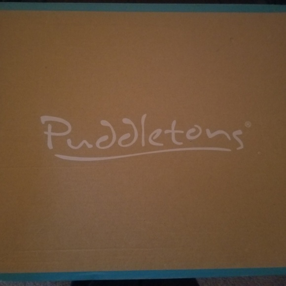 Women's Rain Boots - Picture 4 of 4